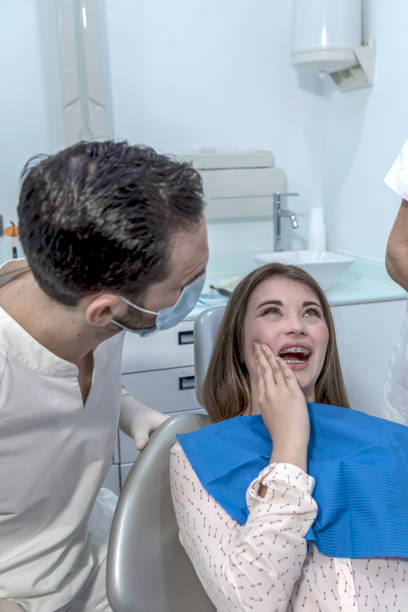 Best Cracked Tooth Emergency Dentist  in Layton, UT